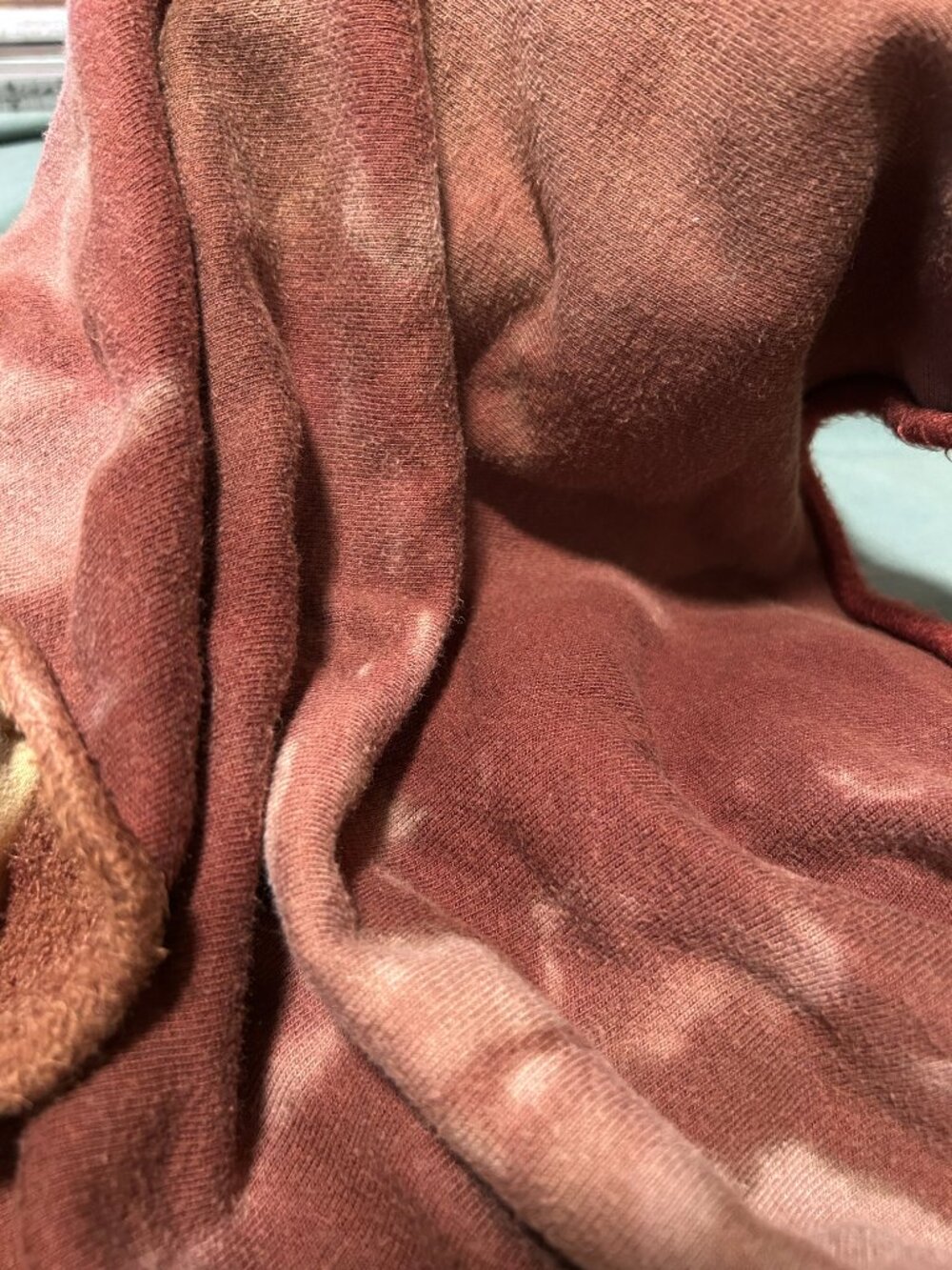 SINEW MOON PEGGY O WRAP SCARF NURSING COVER RUBY BROWN HEMP BAMBOO FLEECE EUC - Picture 4 of 12